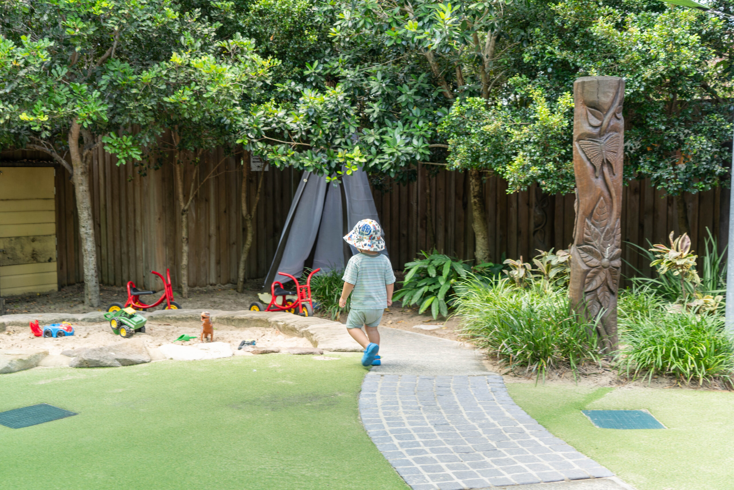 Outdoor environments at Kenmore Hills Early Learning