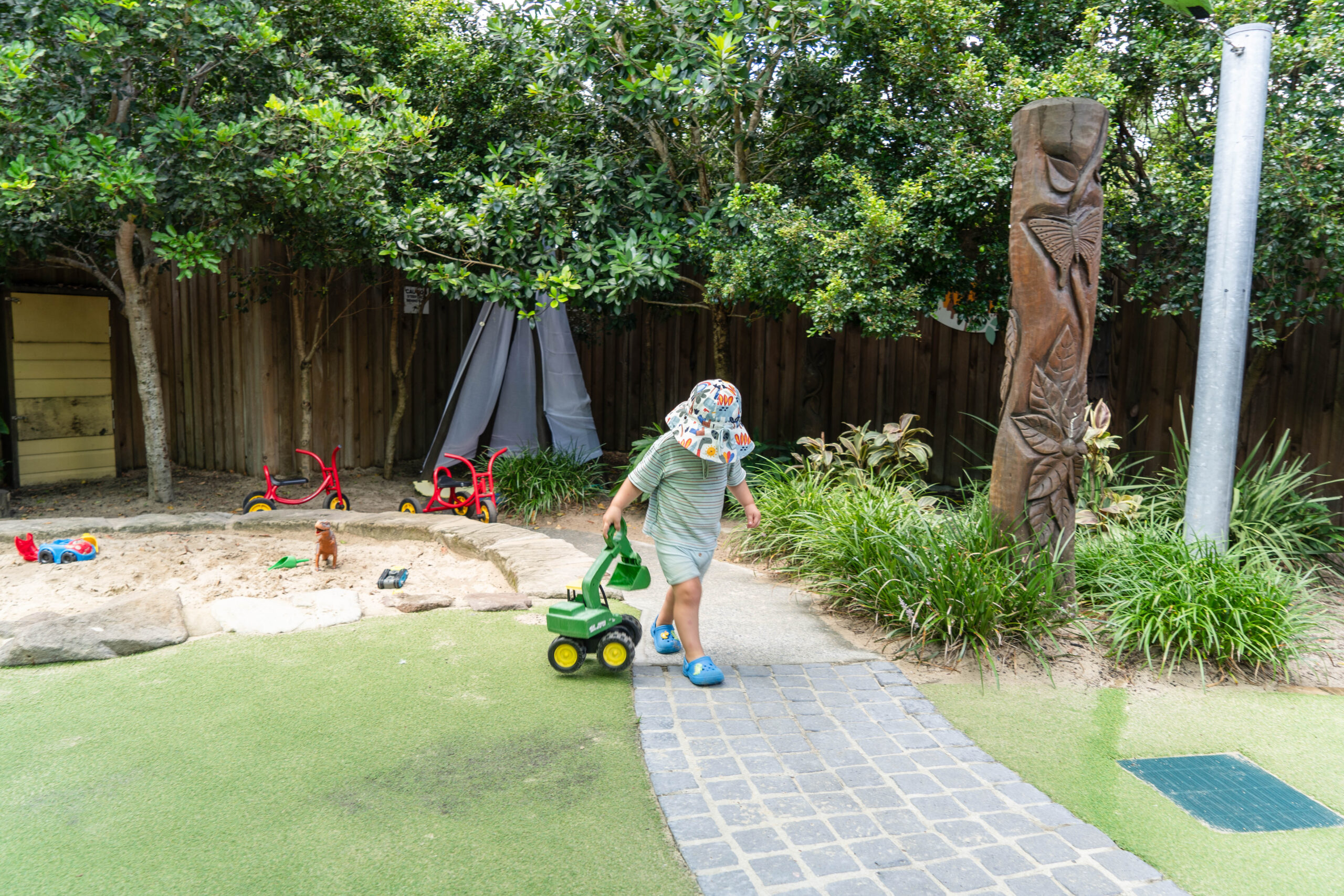 Outdoor environments at Kenmore Hills Early Learning